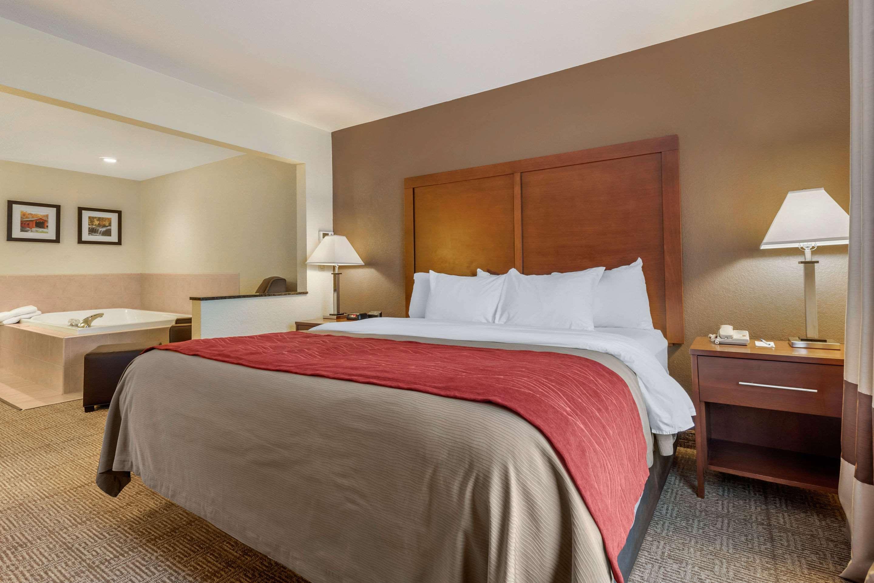 Comfort Inn Warren I-69 Екстер'єр фото