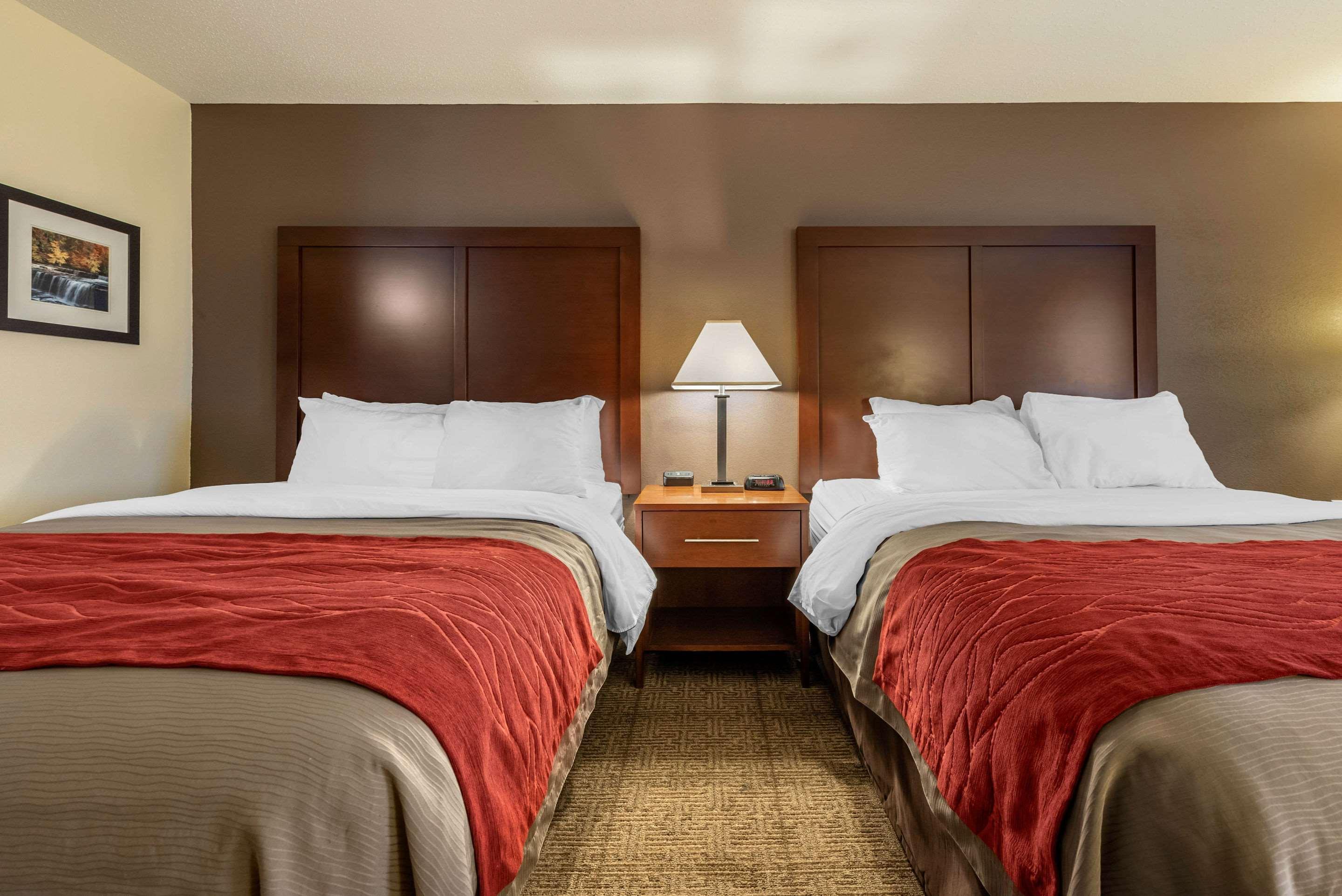 Comfort Inn Warren I-69 Екстер'єр фото