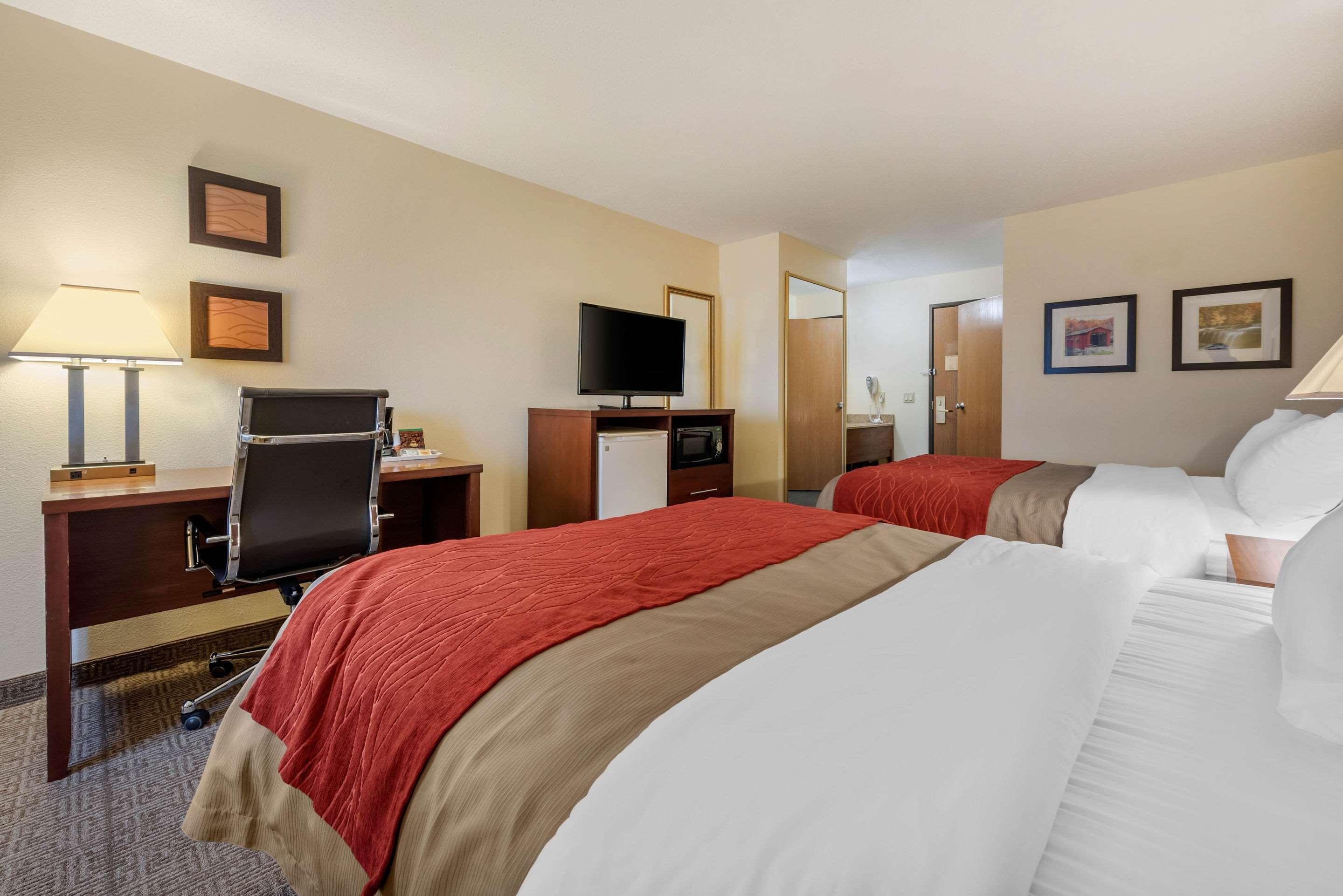 Comfort Inn Warren I-69 Екстер'єр фото