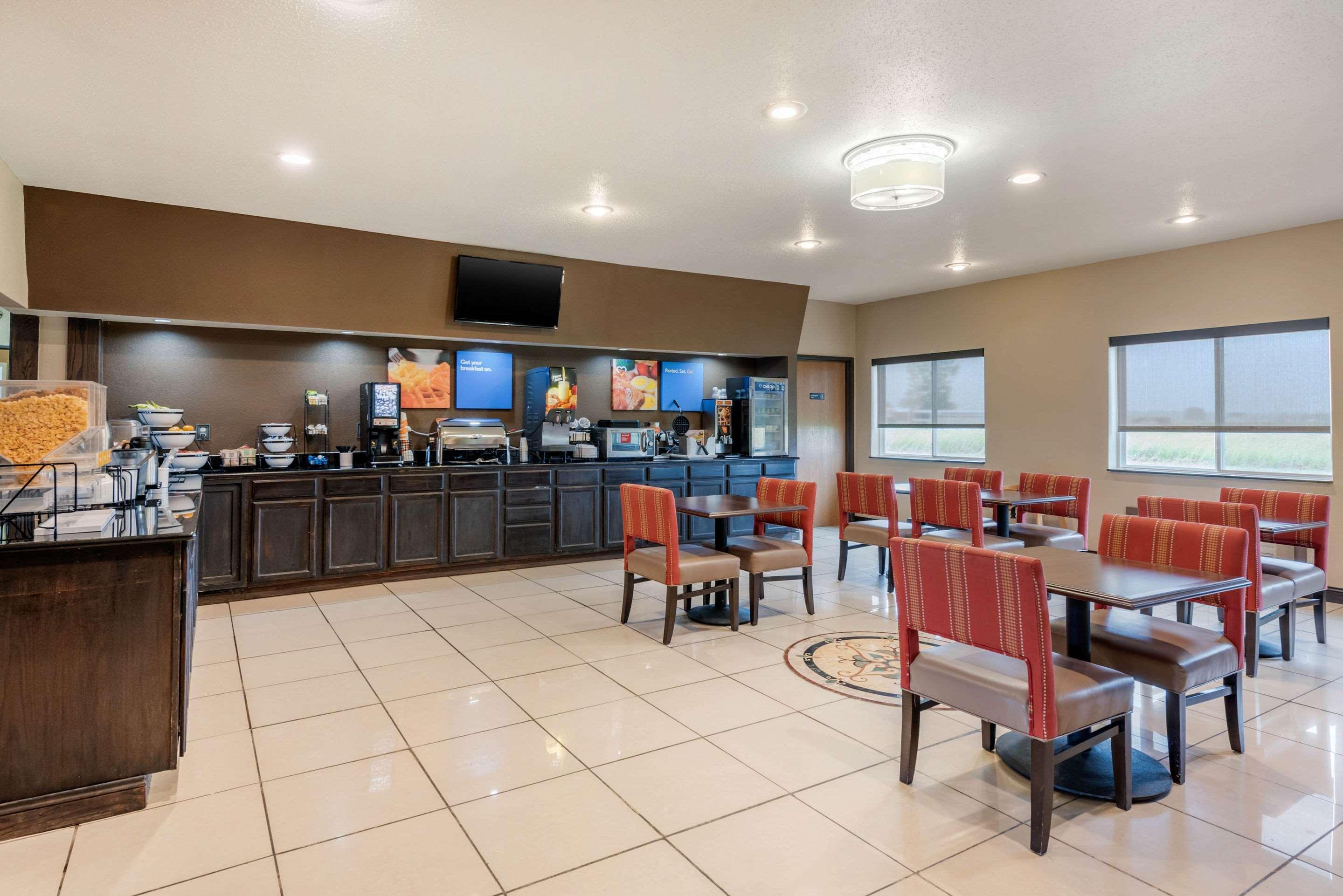 Comfort Inn Warren I-69 Екстер'єр фото