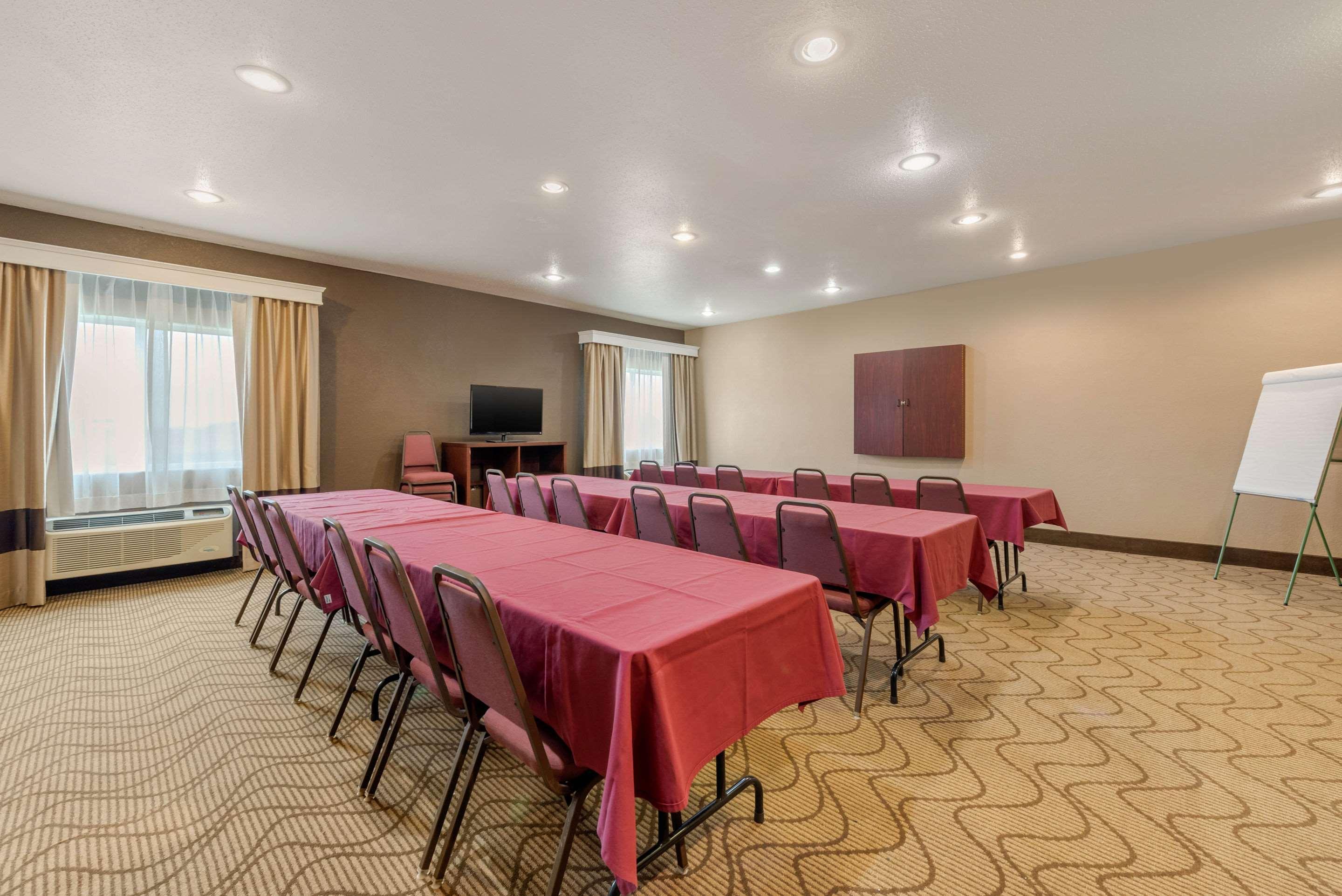 Comfort Inn Warren I-69 Екстер'єр фото