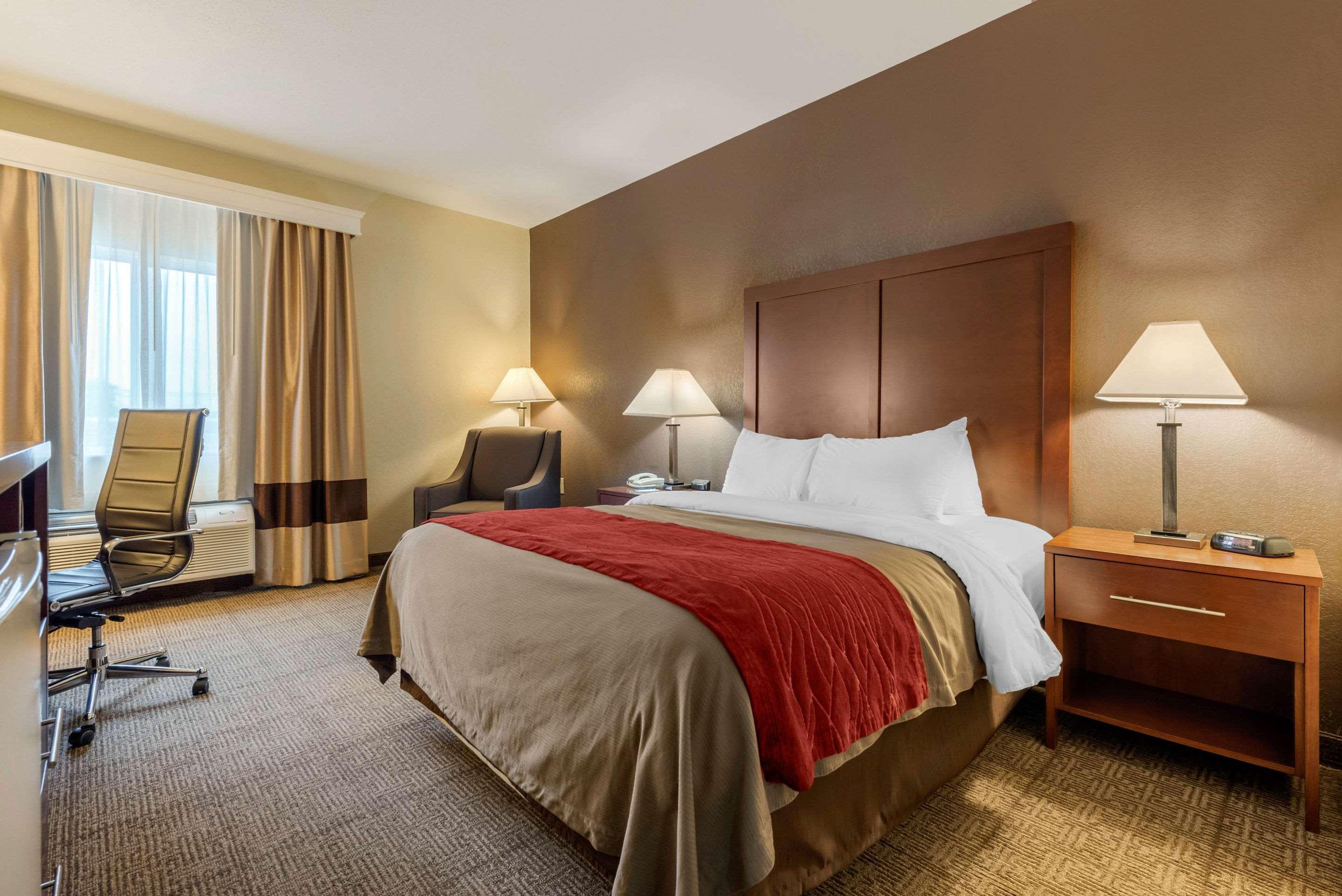 Comfort Inn Warren I-69 Екстер'єр фото