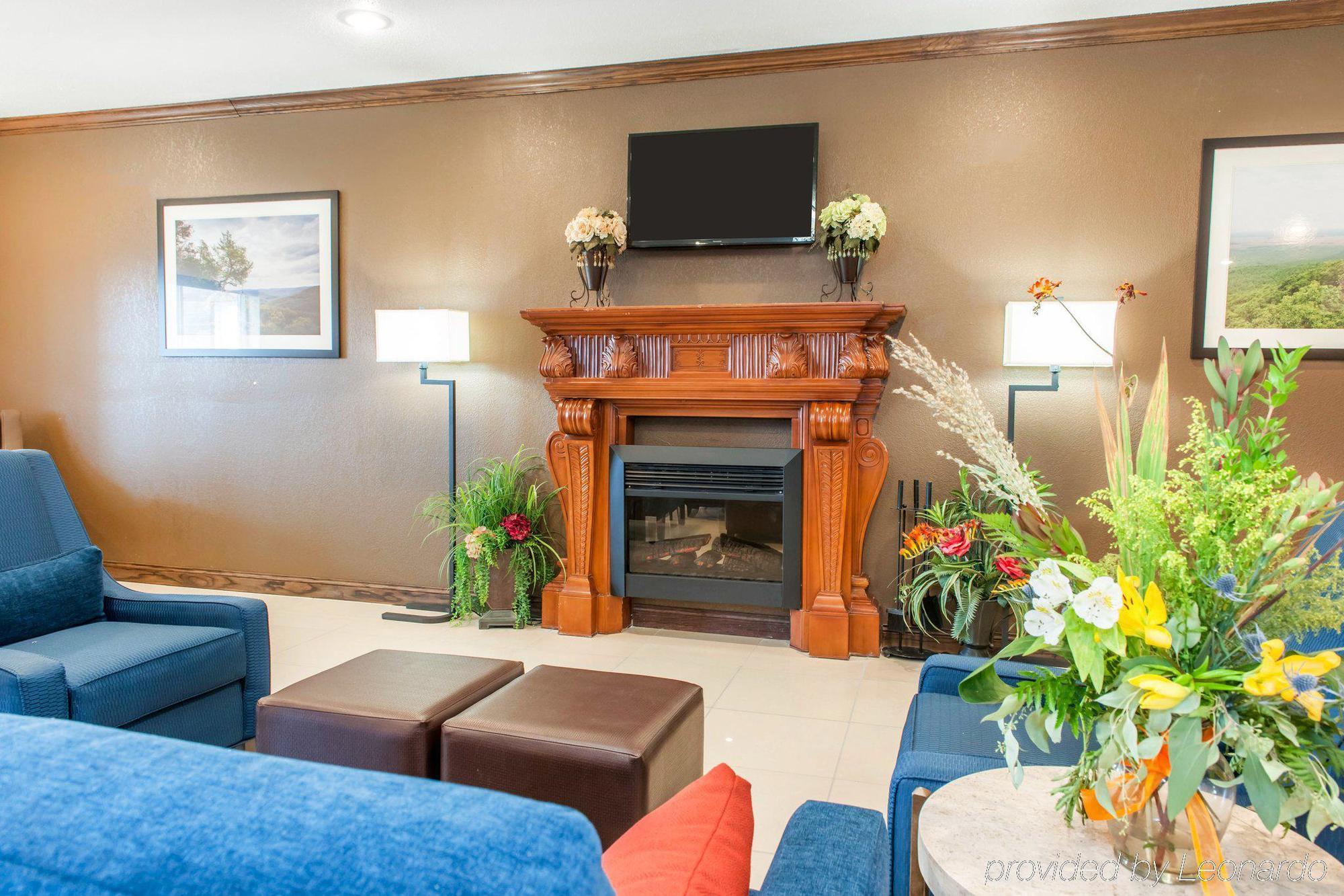 Comfort Inn Warren I-69 Екстер'єр фото