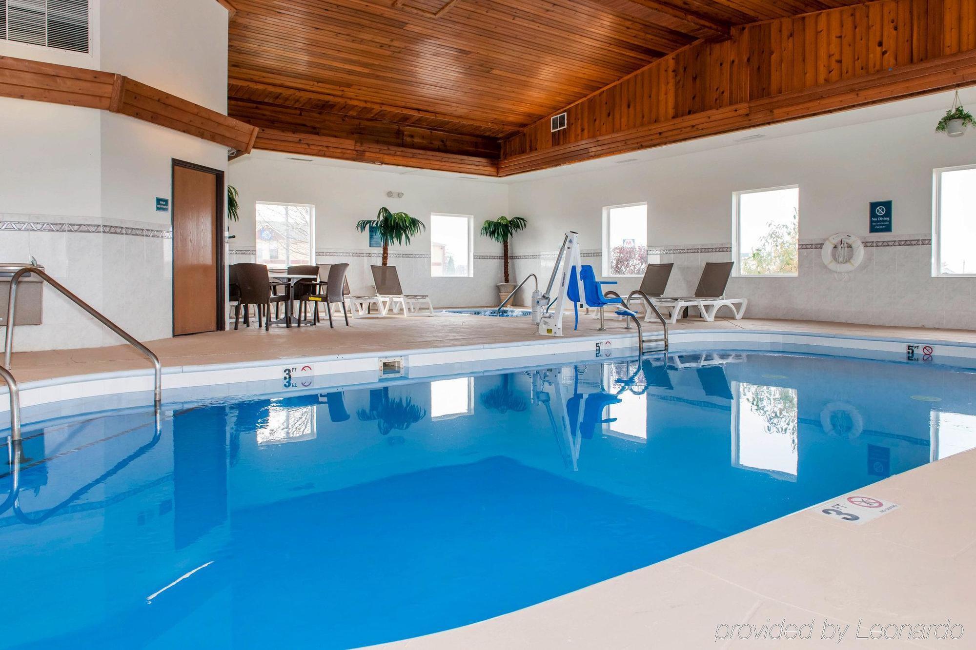Comfort Inn Warren I-69 Екстер'єр фото